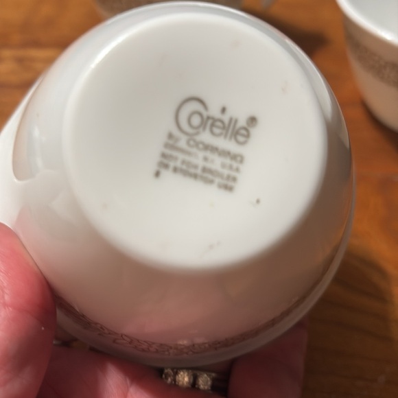 Corelle - Picture 3 of 4
